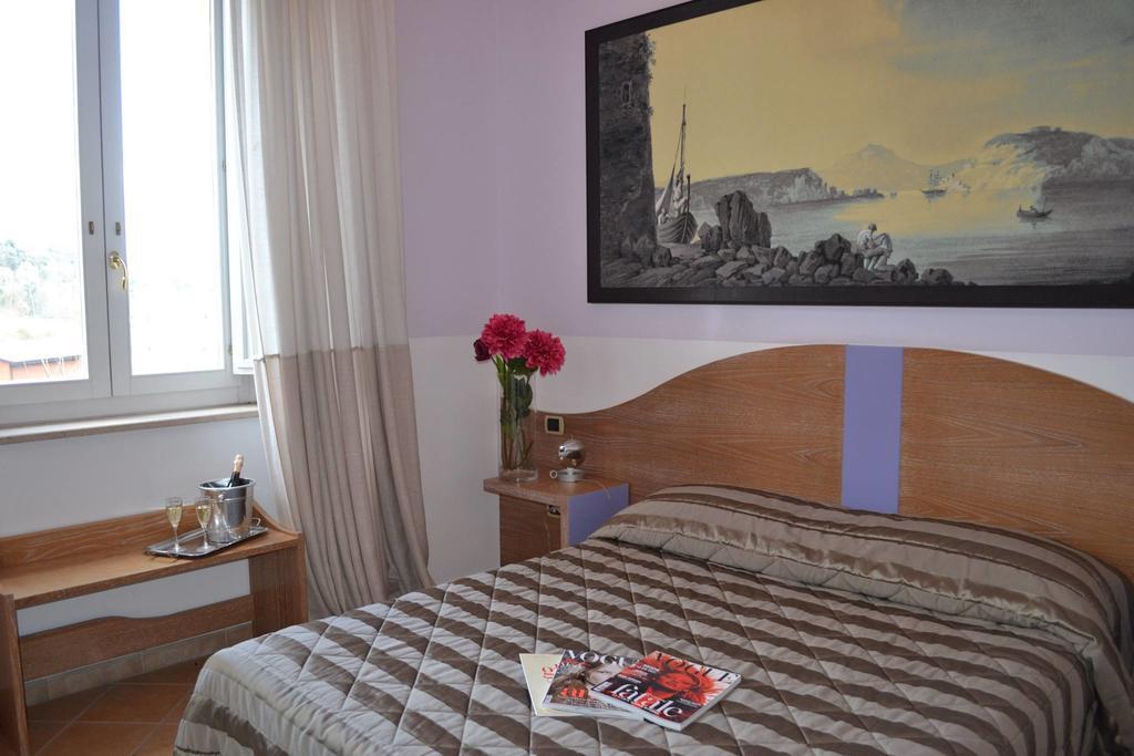 קאסרטה San Leucio Resort חדר תמונה